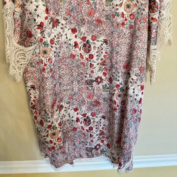 Victoria’s Secret Satin Lace Floral Cover-up Kimono Robe Sz XS Loungewear Comfy - Picture 11 of 14